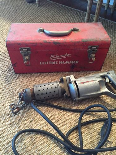 VINTAGE MILWAUKEE ELECTRIC DEMOLITION DEMO CHIPPING HAMMER