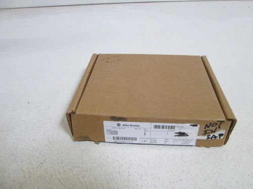 ALLEN BRADLEY OUTPUT MODULE 1756-OB8 SER. A *NEW IN BOX*