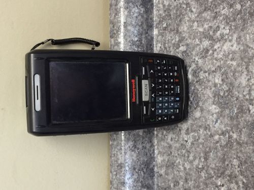 Honeywell Dolphin 7800 Handheld Terminal - 7800LWQ-GC211XE (NEW IN BOX)