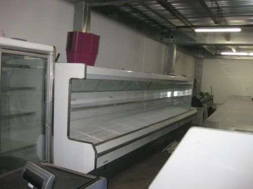 Haussmann 12 Foot Produce Case