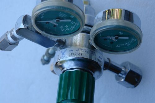 Parker Veriflo  Oxygen Regulator 754G1