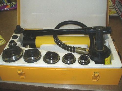 Hydraulic knock out kit w/ pump. 5/8&#034;,3/4&#034;,1&#034;,1-1/4,1-1/2, 2&#034; Yindu tools SYK-8B