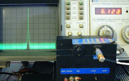 6 GHz PLL brick oscillator, 13 dBm output