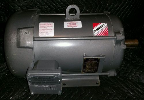 5 HP Baldor Standard-Efficient Industrial Motor 1180Rpm 230/460V Cat no. M7040T