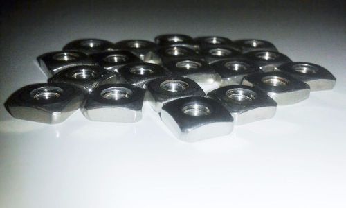 #10-24 Coarse square nut - Quantity 200