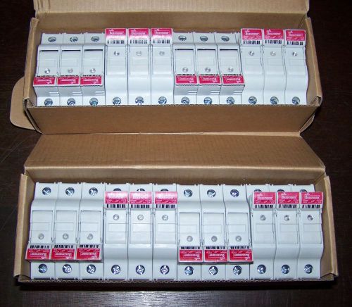 Bussmann chm3diu fuse holder, 30 amp, 600vac, 3pole (box of 4) cooper for sale