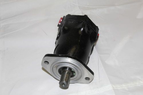 NEW EATON HYDROSTSTIC PISTON MOTOR PN 74119-DAT-01 New! Free Shipping!