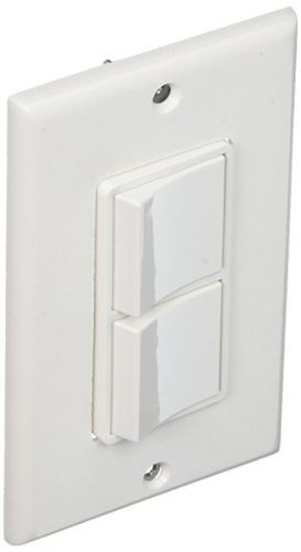 Leviton Decora 5679-W Two Grounding Rocker Switches with Wallplate