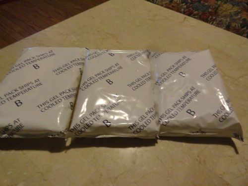 Lot of 3 - 26 oz each reusable 8.5x5.5  refrigerant gel freezer packs for sale