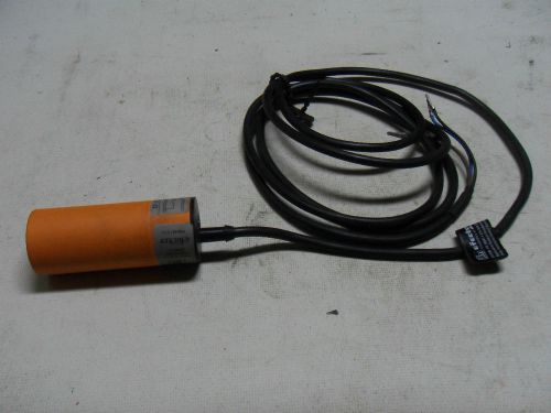 (M3) 1 EFECTOR KB-3020-BPKG PROXIMITY SWITCH