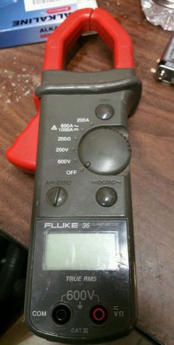 FLUKE 36 TRUE RMS Clamp Meter