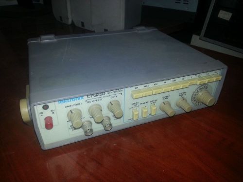 Tektronix CFG250 2MHz Function Generator, Tested, Powers On