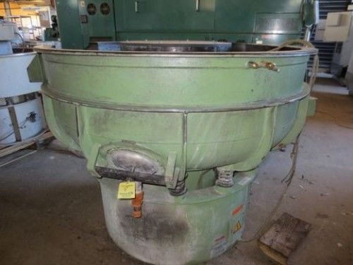 15 Cu. Ft. Rosler R420EC VIBRATORY FINISHER, separator ,