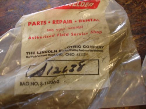 NIP GENUINE LINCOLN ARC WELDER CONTROL SHAFT S12638