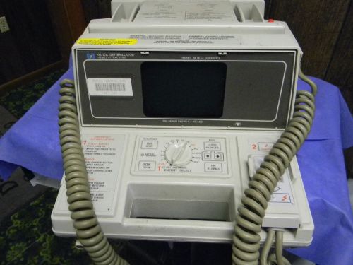 HP 43100A Patient Monitor with External hard  Paddles