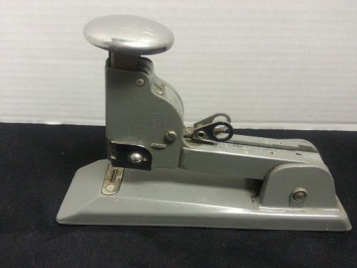 VINTAGE SPEED STAPLER 13 ( SWINGLINE )