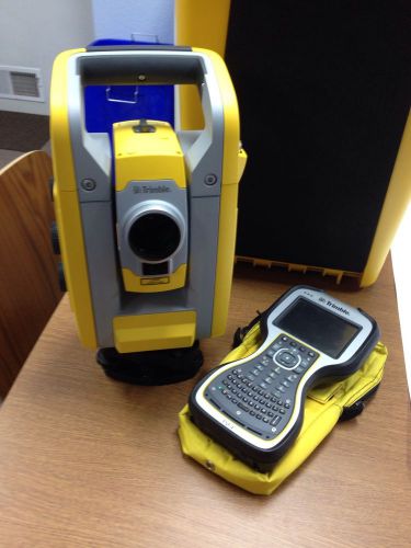 Trimble Robotic Total Station &amp; TSC3 Controller