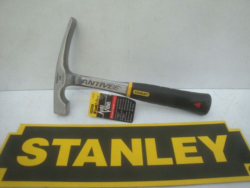 STANLEY 20oz FATMAX ANTIVIBE BRICK HAMMER 1 54 022