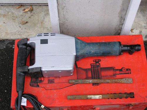 BOSCH 11305 DEMOLITION HAMMER