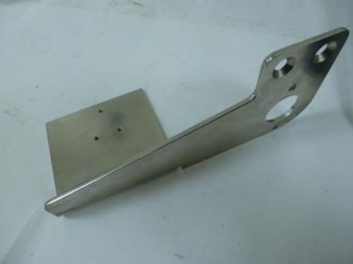 82928 New-No Box, Tipper-Tie 102535 Champion Latch Bracket