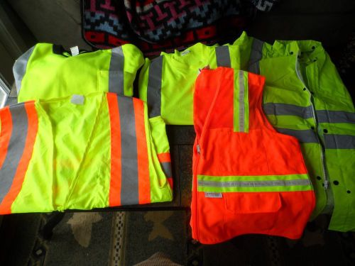 LOT OF SAFETY GEAR, VESTS, SHIRT, SWEATSHIRT, JACKET (5 PCS)