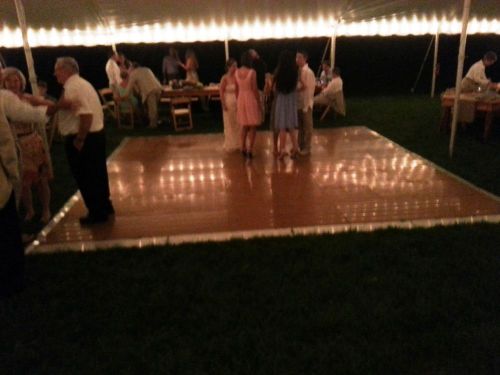 20&#039; x 20&#039; publok portable outdoor vinyl dance floor with edging