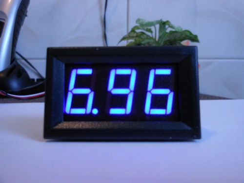 VOLTMETER BLUE 3 DIGIT 1-30 VOLTS DC SNAP IN FINISH BEZEL