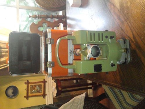 KERN E-1 Electronic Theodolite Total Station