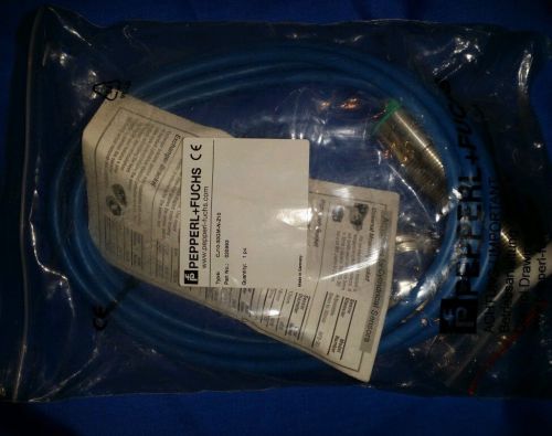 *NEW* PEPPERL &amp; FUCHS CJ10-30GM-N-Z10 Part No. 020993 Capacitive Prox Sensor