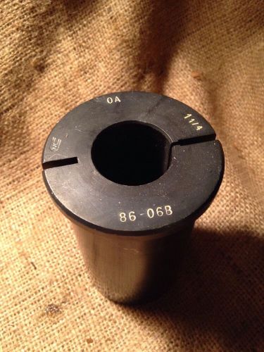 GLOBAL CNC Style B Toolholders Bushing 1-1/4&#034; ID (86-06B)