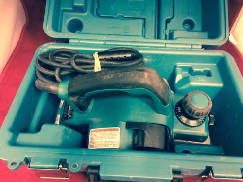 Makita KP0800K 3-1/4&#034; Portable Surface Planer  USED   354