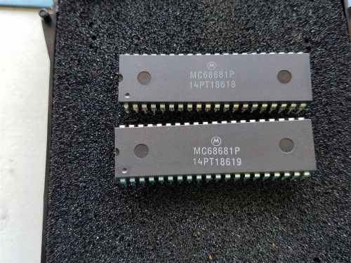 LOT OF 2 MOTOROLA MC68681P