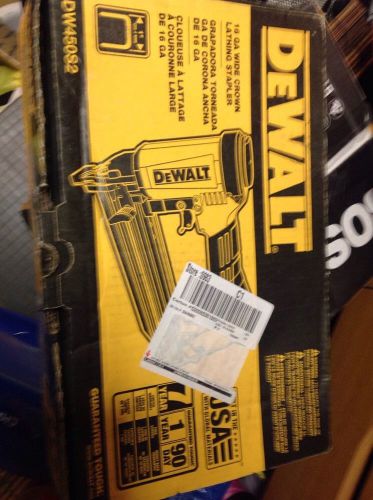 DEWALT DW450S2 16ga WIDE CROWN LATHING STAPLER NEW