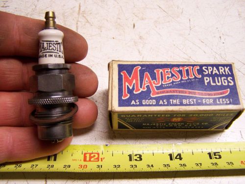 NOS MAJESTIC Spark Plug Hit Miss Gas Engine Tractor Car Truck Motorcycle NICE!!
