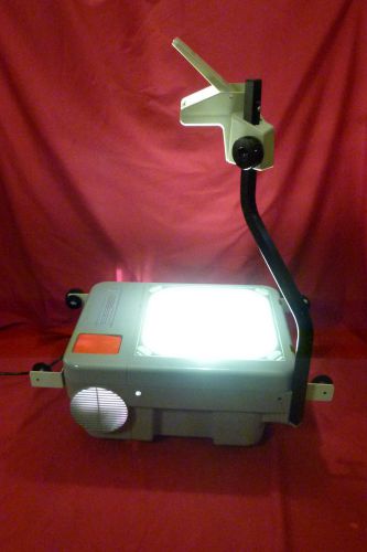 ELMO  HP-L3550S OVERHEAD PROJECTOR  WITH TWO  360  WATT BULBS