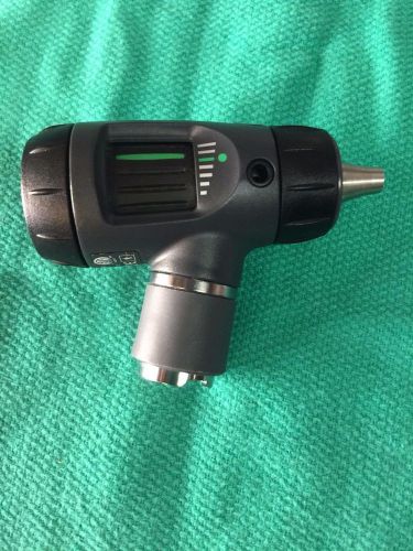 Welch Allyn MacroView 3.5 V Halogen HPX Fiber-Optic Otoscope 23810