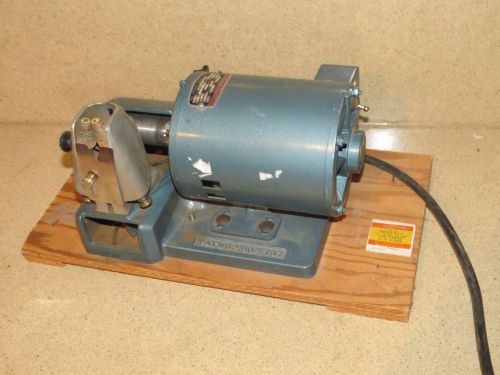 ROBBINS &amp; MYERS ALTERNATING CURRENT MOTOr TYPE KS W/ IDEAL 45-102 STRIPPER?