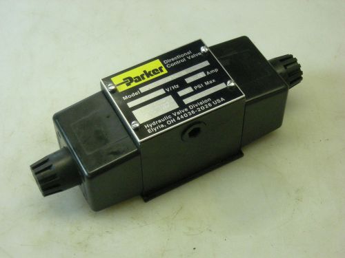 Parker Hannifin Directional Control Valve D3W4CVYC 14 6 Dual 120V Operators 3 Po