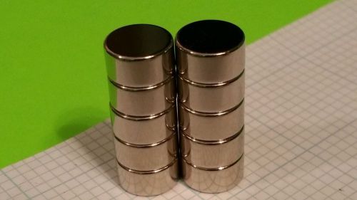 20 large neodymium n52 disk magnets. super strong rare earth 1/2&#034; x 3/16&#034; for sale