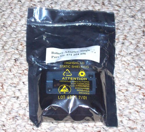 TRIMBLE GEODIMETER SINGLE BATTERY ADAPTER 571 204 256 NEW IN PACKAGE