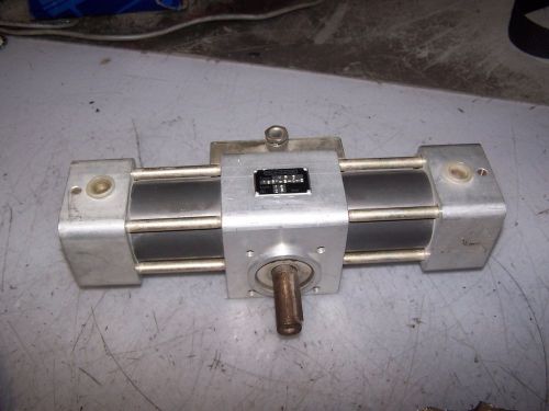 NEW KUHNKE AUTOMATION KR5/185-B-C-E PNEUMATIC ROTARY ACTUATOR 5/8&#034; DIA 1/8&#034; NPT