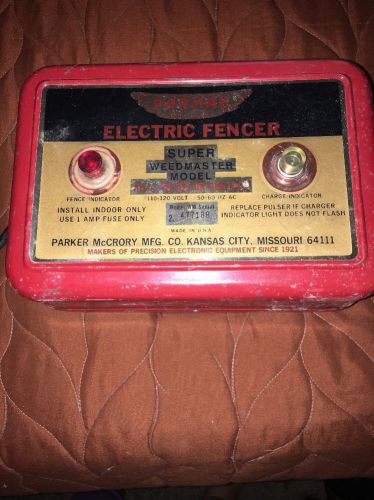 Vintage ParMak Electric Fencer. Super Weedmaster Model