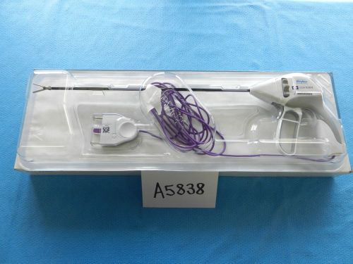 Covidien Surgical Ligasure Blunt Tip Laparoscopic Sealer Divider LF1637 In Date