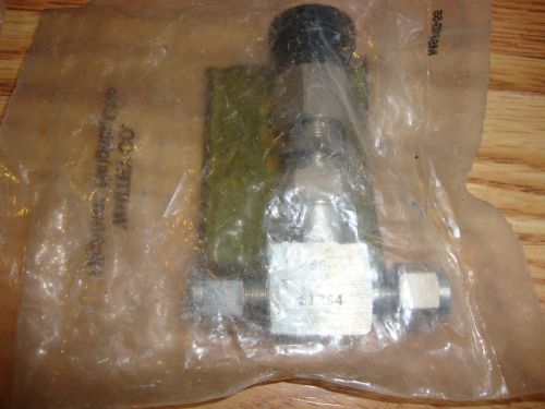 New whitey ss-21rs4  1/4&#034; 316ss bonnet needle valve for sale