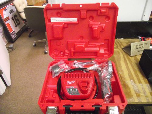 NEW - NEW - Milwaukee 2313-20 M-Spector 360 - NEW