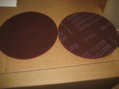 3M 00677 8 X 1/2 LIGHT DEBURRING DISCS 50PCS(LW1268-50)