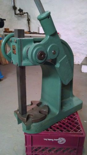 Dake Arbor Press, Model 1-1/2, Ratchet Leverage, 3-Ton