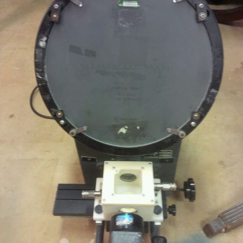 Micro-Vu Optical Comparator model 500 HP