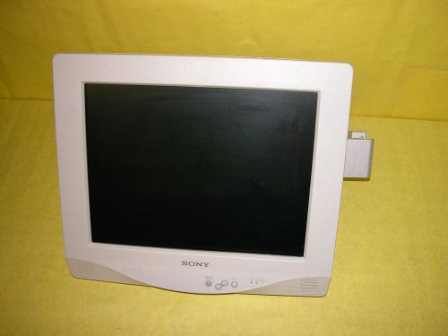 Sony LMD-150MD Flat Panel LCD Medical Monitor w/ Mount