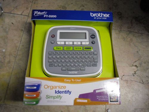 New ! Genuine Brother P-Touch PT-D200 Label Maker PT-D200